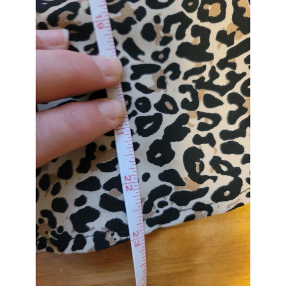 Trixxi Francesca's Animal Print Flutter Sleeve Shirt Small - Picture 6 of 8